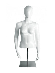 GLOSSY MANNEQUIN