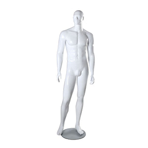 FEET WIDE APART MANNEQUIN