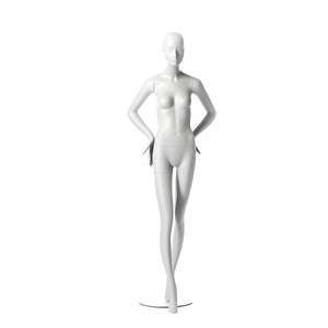 HANDS ON HIPS MANNEQUIN