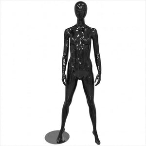 ARMS BY SIDE B/W MANNEQUIN